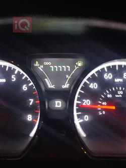 نيسان فيرسا